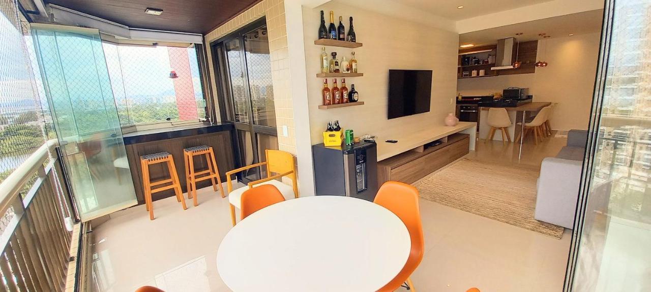 Apartemen Barra Lucio Golden Coast *